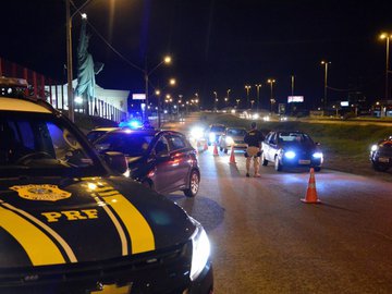 PRF inicia Operação Natal 2022 e reforça o policiamento no Piauí