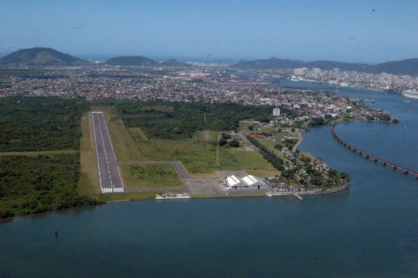 Aeroporto do Guarujá (SP) poderá ter voos comerciais