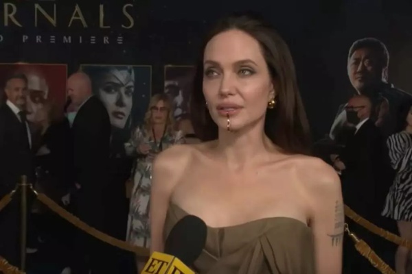 Angelina Jolie responde às acusações de Brad Pitt