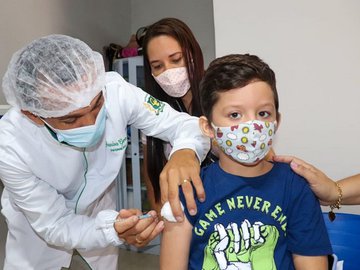 Com aumento de casos de Covid, 51 mil crianças não receberam nenhuma vacina no Piauí