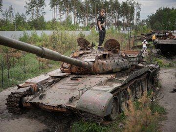 Estima-se que Rússia tenha perdido 700 tanques neste ano