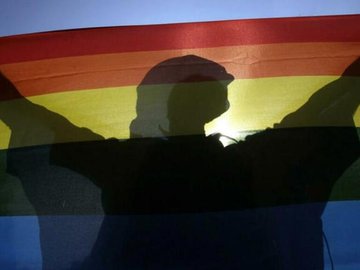 Duas lésbicas e ativistas LGBT+ são condenadas à morte