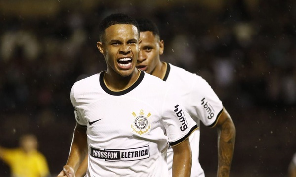 Atual campeão Palmeiras supera Juazeirense por 2 a 0