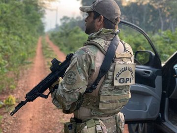 Exército, Funai e polícia ambiental atuam na operação