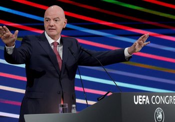 Presidente da Fifa, Gianni Infantino, entregará o Prêmio da Paz